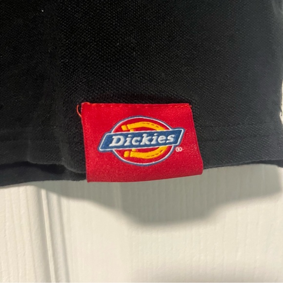 3/$30 🎀 Dickies Black Cropped Polo Shirt - Picture 2 of 5